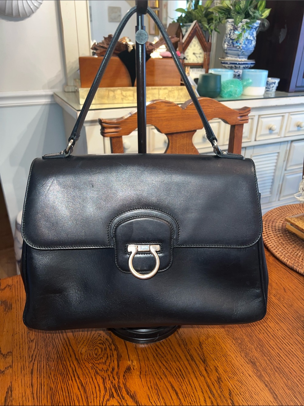 Salvatore Ferragamo Leather Handbag EEEUC